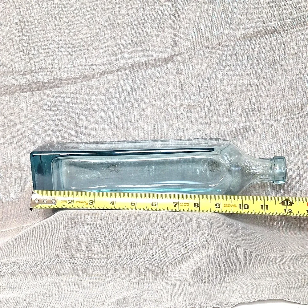 Johnnie Walker Blue Label Scotch Whisky Empty Bottle Glass Decor Display Gold